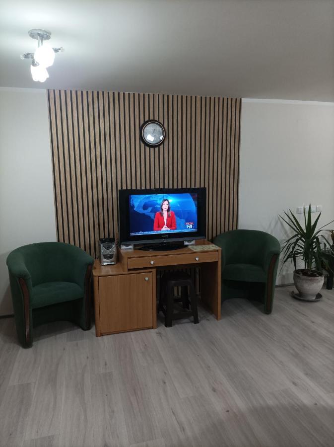 Ariana Apartman Kragujevac Buitenkant foto